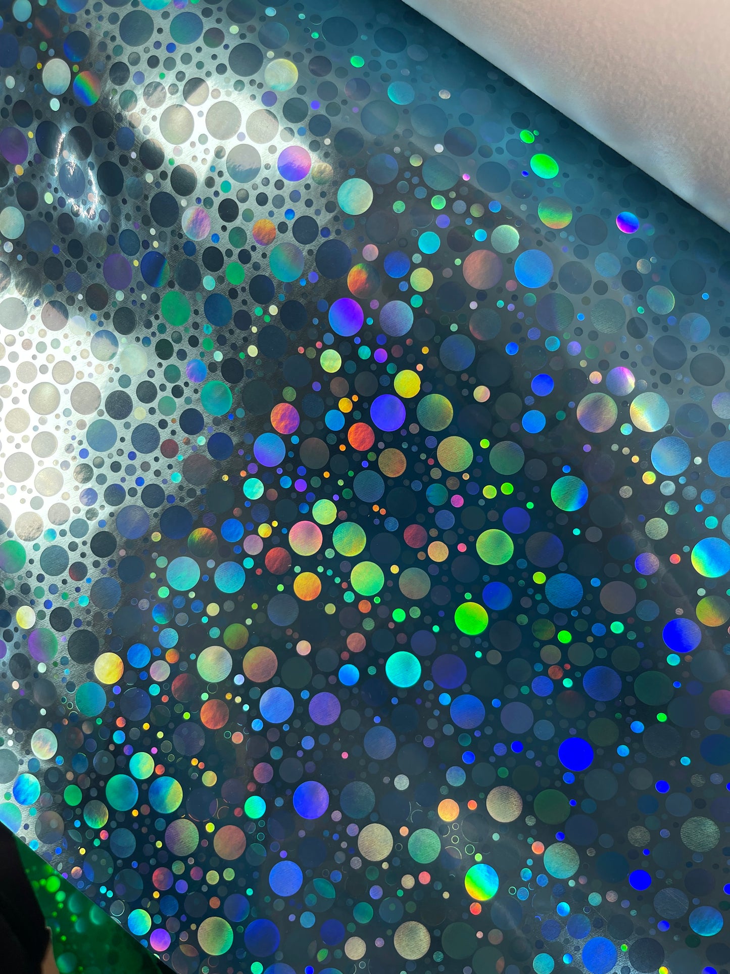 Smooth Bubble Holographic Vinyl - 12" Roll